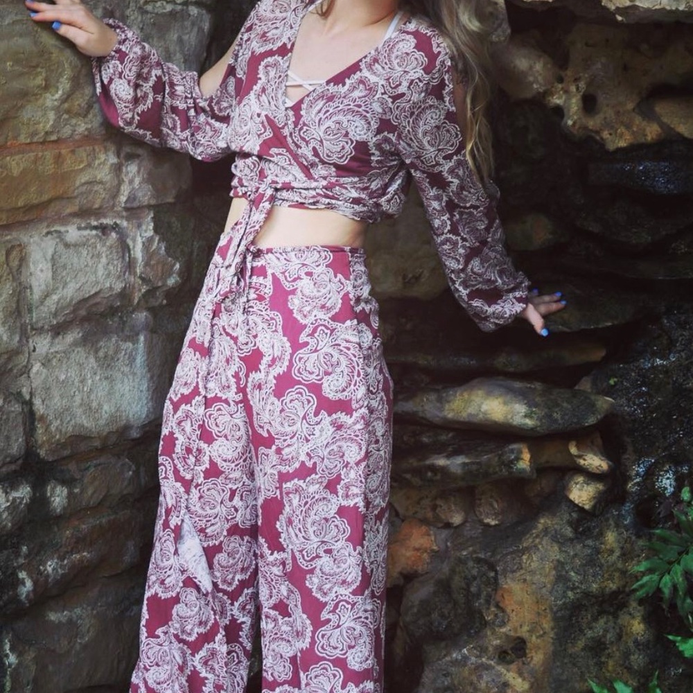 Two piece set